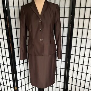 Calvin Klein Elegant Brown Blazer and Skirt Set 6